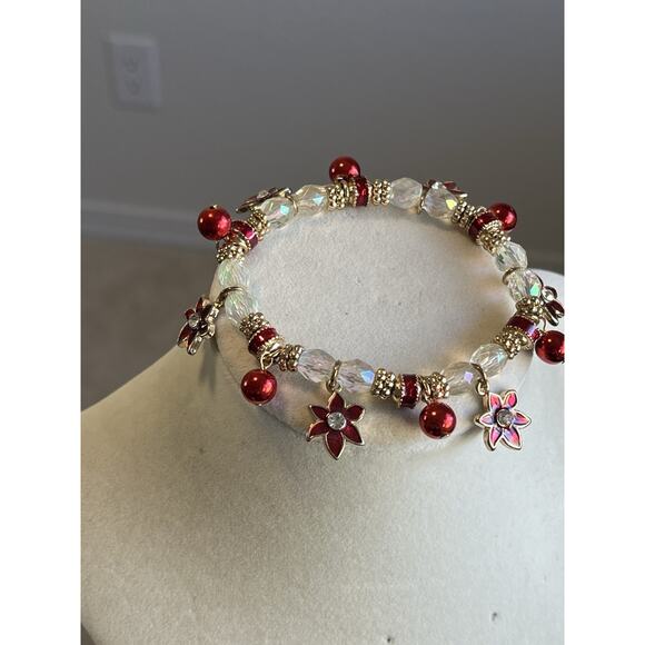 KC KENNETH COLE Christmas Poinsettia Charm Bracelet Enamel & Crystals Stretch - Picture 2 of 6